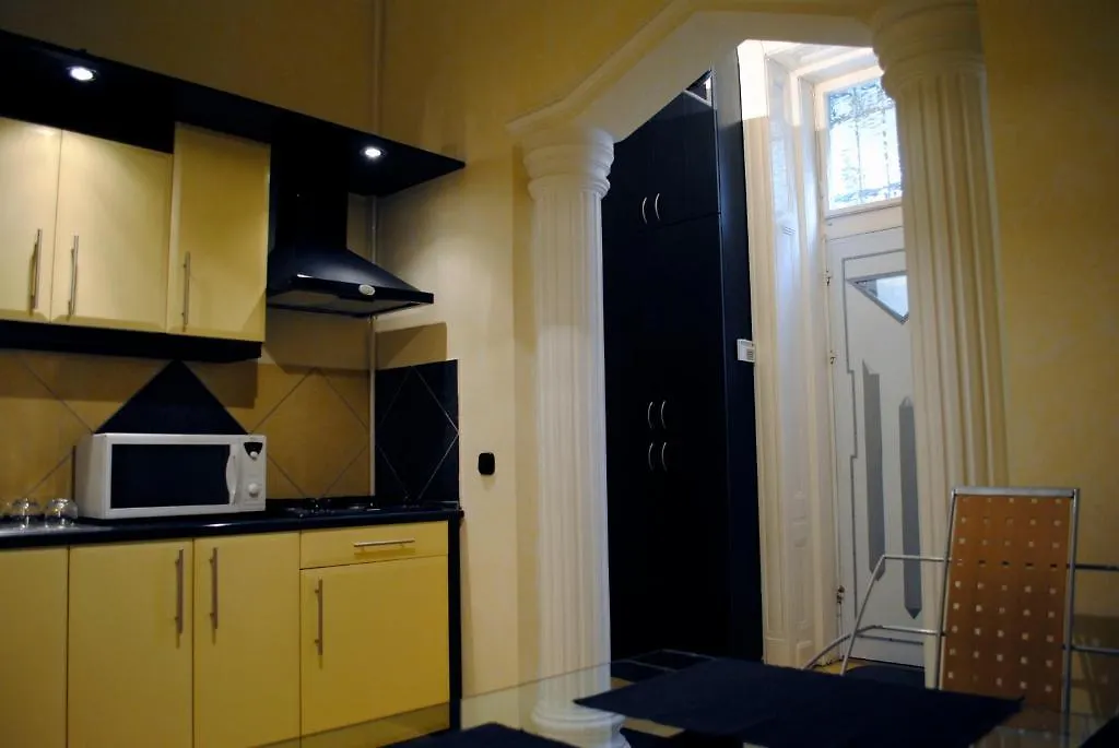 Pearl Apartments Budapest Hungary