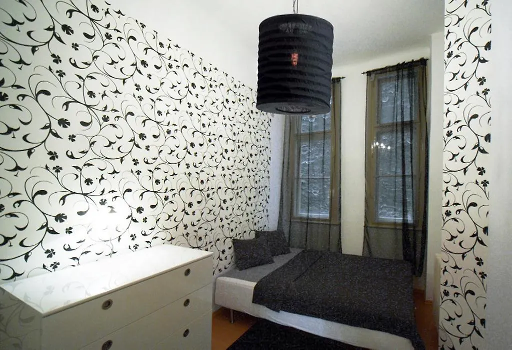 Pearl Apartments Budapest Hungary
